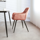 Spisestuestol Audrey Dimehouse Pink LxBxH 71x68x49 Stof Atmosfærisk foto fra siden