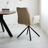 Spisestuestol Novan bouclé Dimehouse Beige LxBxH 67x59x57 Stof Atmosfærisk foto diagonalt set bagfra