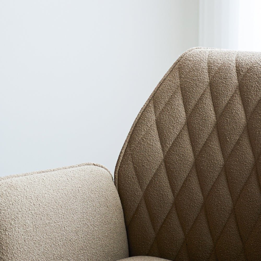 Spisestuestol Novan bouclé Dimehouse Taupe LxBxH 67x59x57 Stof Atmosfærisk fotodetalje