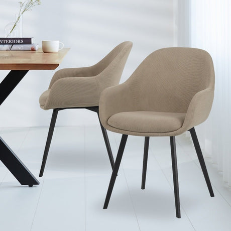 Spisestuestol Remy Dimehouse Taupe LxBxH 64x59x58 Atmosfærisk foto diagonalt set forfra