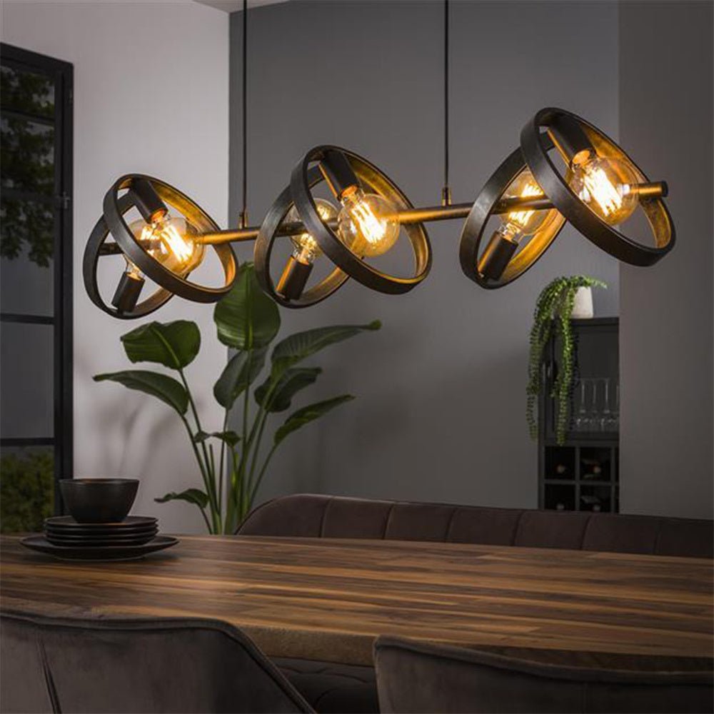 Hængelampe Otan DH Interiør Charcoal LxBxH 125x43x20 Metal Atmosfærisk foto diagonalt set forfra