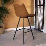 Barstol Juno Dimehouse Cognac LxBxH 86x56x56 Kunstlæder Atmosfærisk foto diagonalt set bagfra