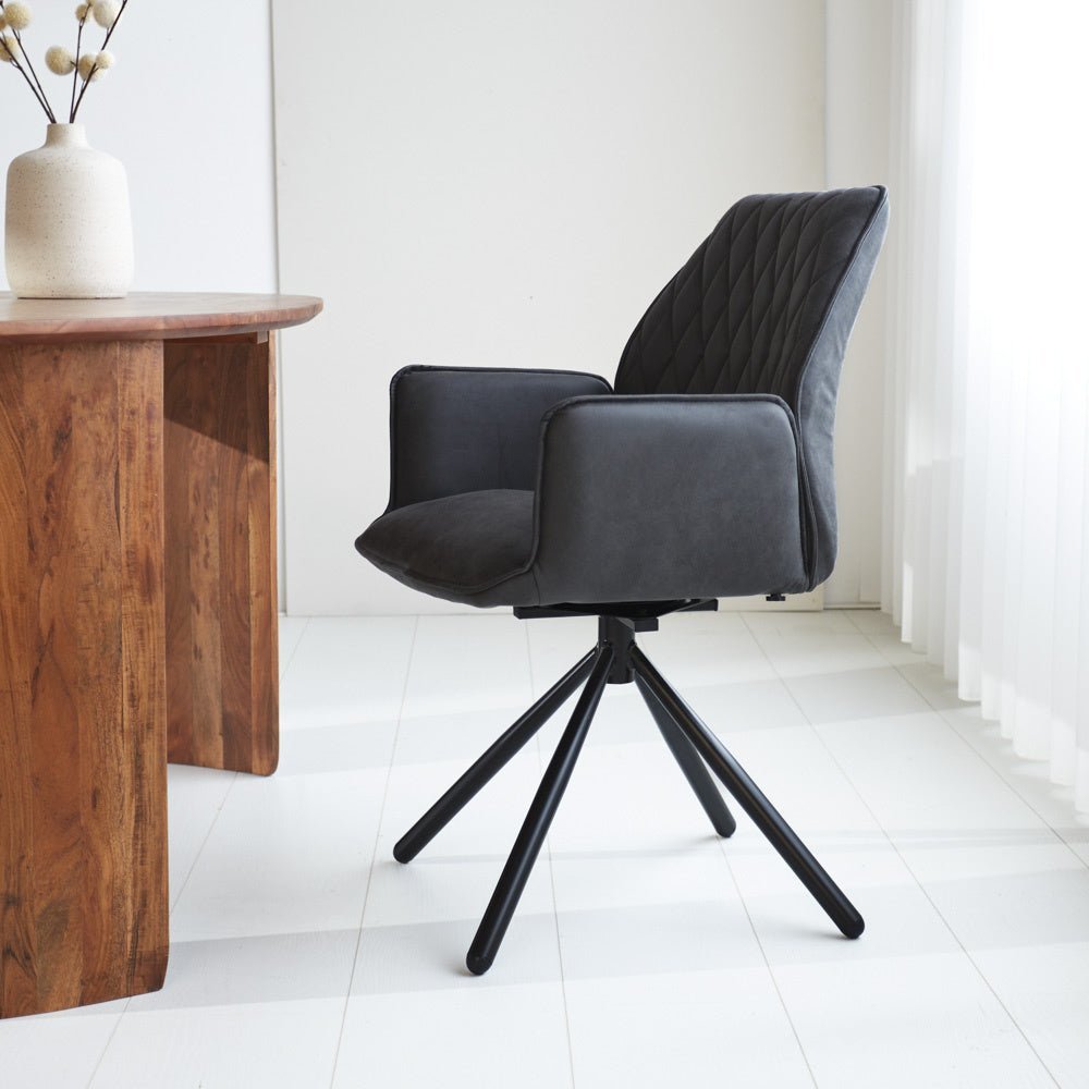 Spisestuestol Novan Microfiber Dimehouse Antracit LxBxH 71x64x56 Stof Atmosfærisk foto set fra siden