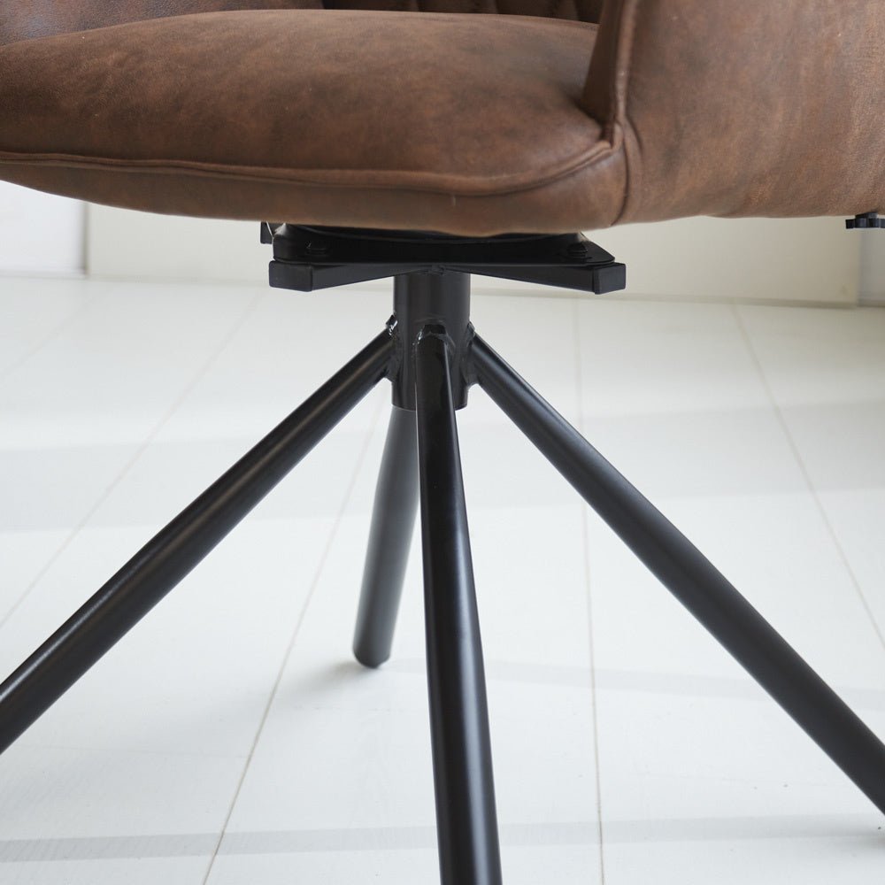 Spisestuestol Novan Microfiber Dimehouse Brun LxBxH 71x64x56 Stof Atmosfærisk fotodetalje
