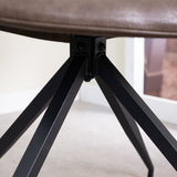 Spisestuestol Gian Dimehouse Taupe LxBxH 73x65x50 Kunstlæder Atmosfærisk fotodetalje