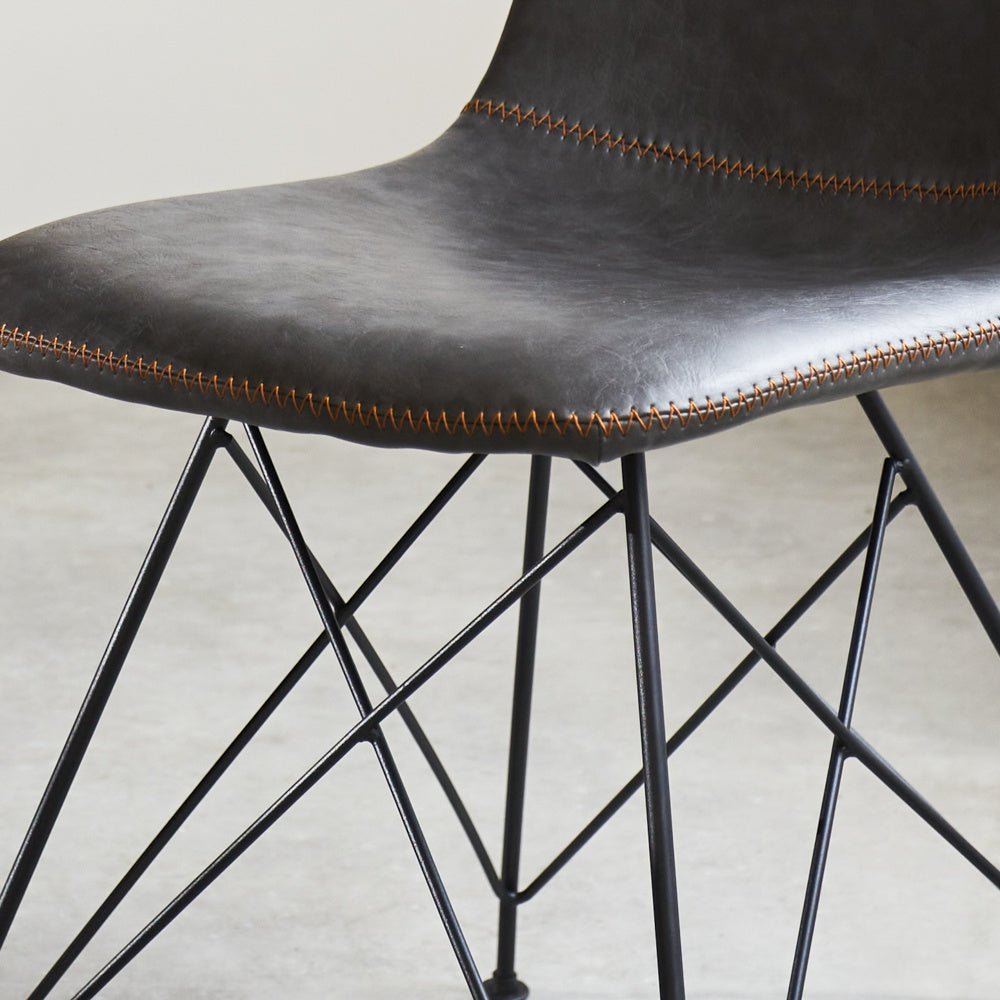 Spisestuestol Viano Dimehouse Antracit LxBxH 64x61x52 Kunstlæder Detail fotoramme