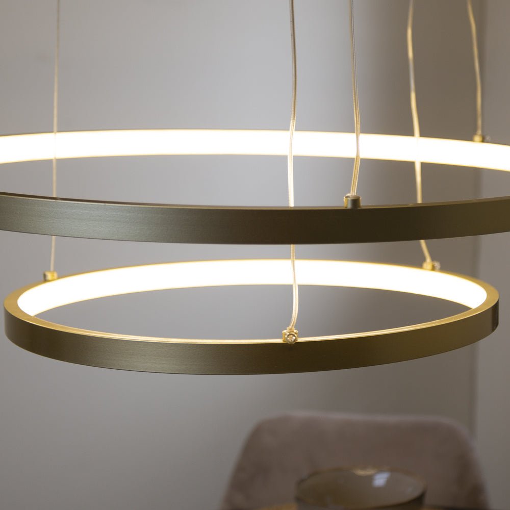Hængelampe Elaine Gold Dimehouse Guld LxBxH 56x56x12 Metal Atmosfære foto anderledes