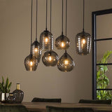 Hængelampe Gaby DH Interiør Grå LxBxH 124x38x18 Glas Atmosfærisk foto diagonalt set forfra