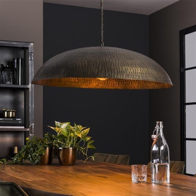 Hængelampe Lasse DH Interiør Bronze LxBxH 95x95x33 Bronze Ambient foto diagonalt set forfra