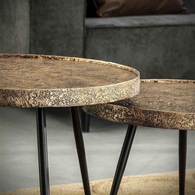Sofabord Aron DH Interiør Bronze LxBxH 80x80x13 Bronze Atmosfærisk foto diagonalt set forfra