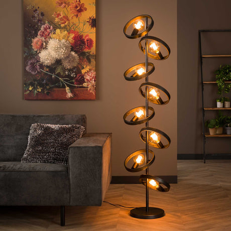 Gulvlampe Otan DH Interiør Charcoal LxBxH 153x44x18 Metal Atmosfærisk foto diagonalt set forfra