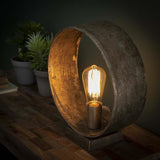 Bordlampe Drom DH Interiør Nikkel LxBxH 34x32x14 Nikkel Atmosfærisk foto diagonalt set forfra