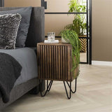 Sengebord Tory DH Interiør Mango LxBxH 65x45x35 Mangotræ Atmosfærisk foto diagonalt set forfra