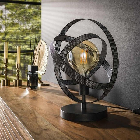 Bordlampe Yari DH Interiør Sort LxBxH 44x39x27 Metal Atmosfærisk foto diagonalt set forfra