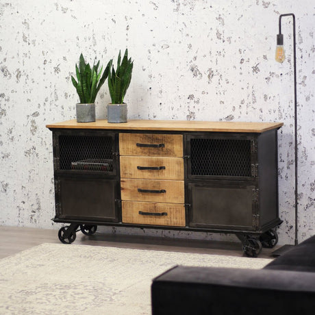 Skænk Bryce Dimehouse Brun LxBxH 153x80x40 Mangotræ Atmosfærisk foto diagonalt set forfra