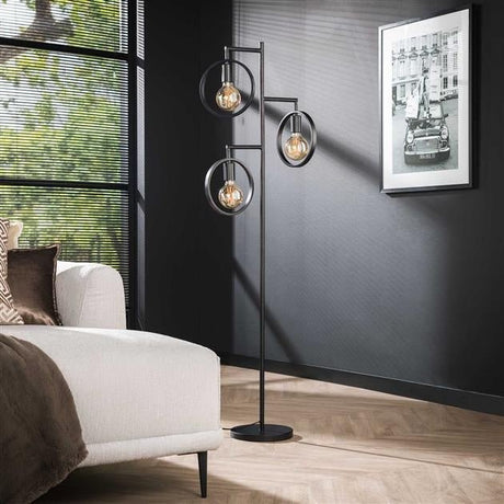 Gulvlampe Fabiola DH Interiør Charcoal LxBxH 61x61x12 Metal Atmosfærisk foto diagonalt set forfra